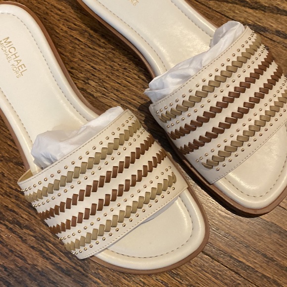 Michael Kors Sandals - Picture 3 of 5